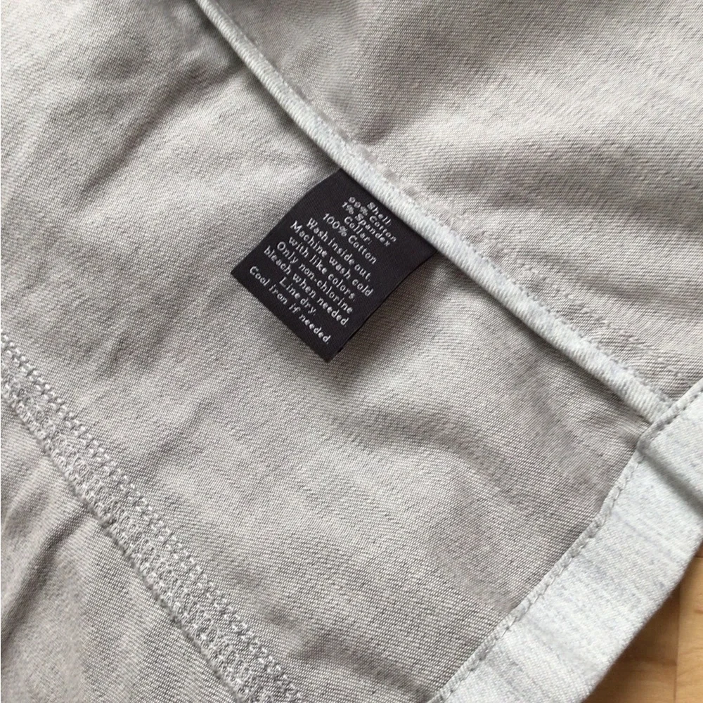 Rock & Republic Women's Gray Blazer with Black Collar - Picture 9 of 12